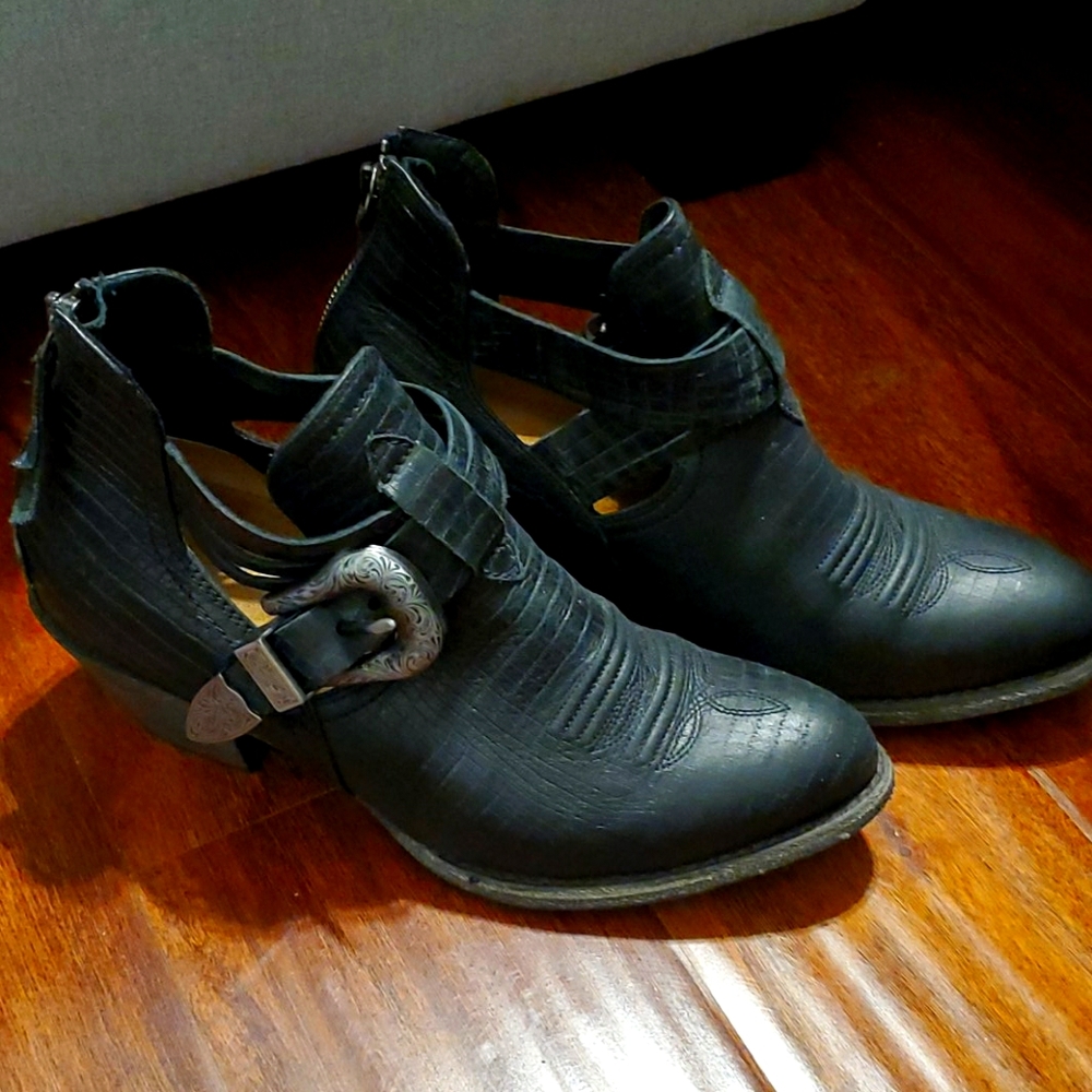 Ariat Ankle Dress Boots